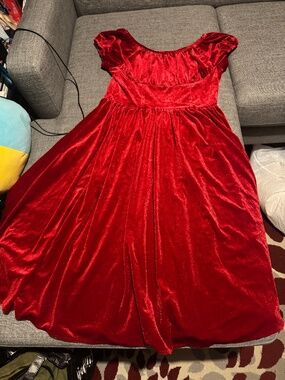 1950s inspired red velvet dress